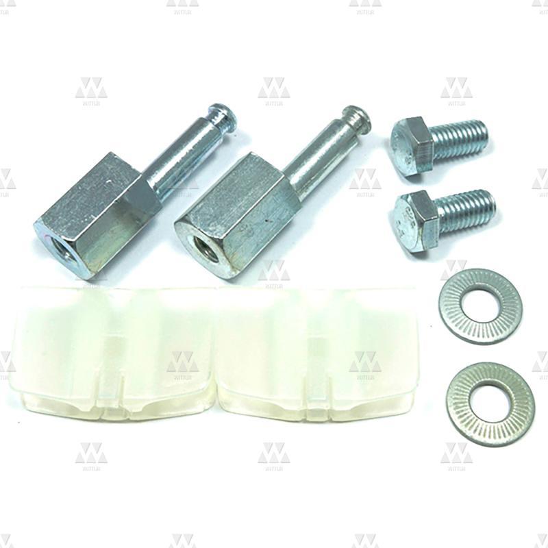 2L2A030143 | DOOR PANEL SHOES COMPLETE